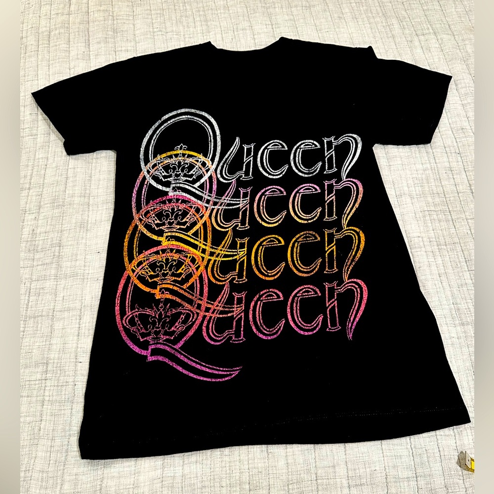 Queen Band Tee Graphic Shirt Sz Small